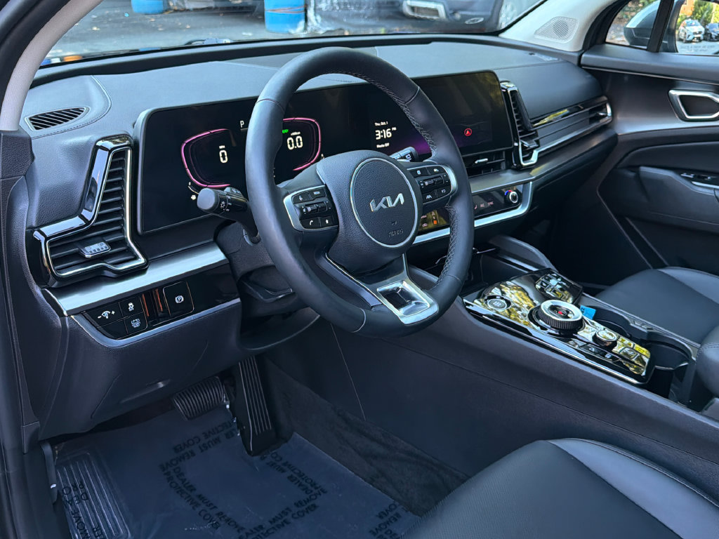 Certified 2023 Kia Sportage EX AWD/4WD image 18