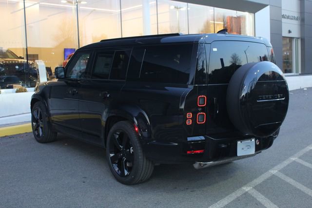 New 2026 Land Rover Defender 130 X-Dynamic SE image 11