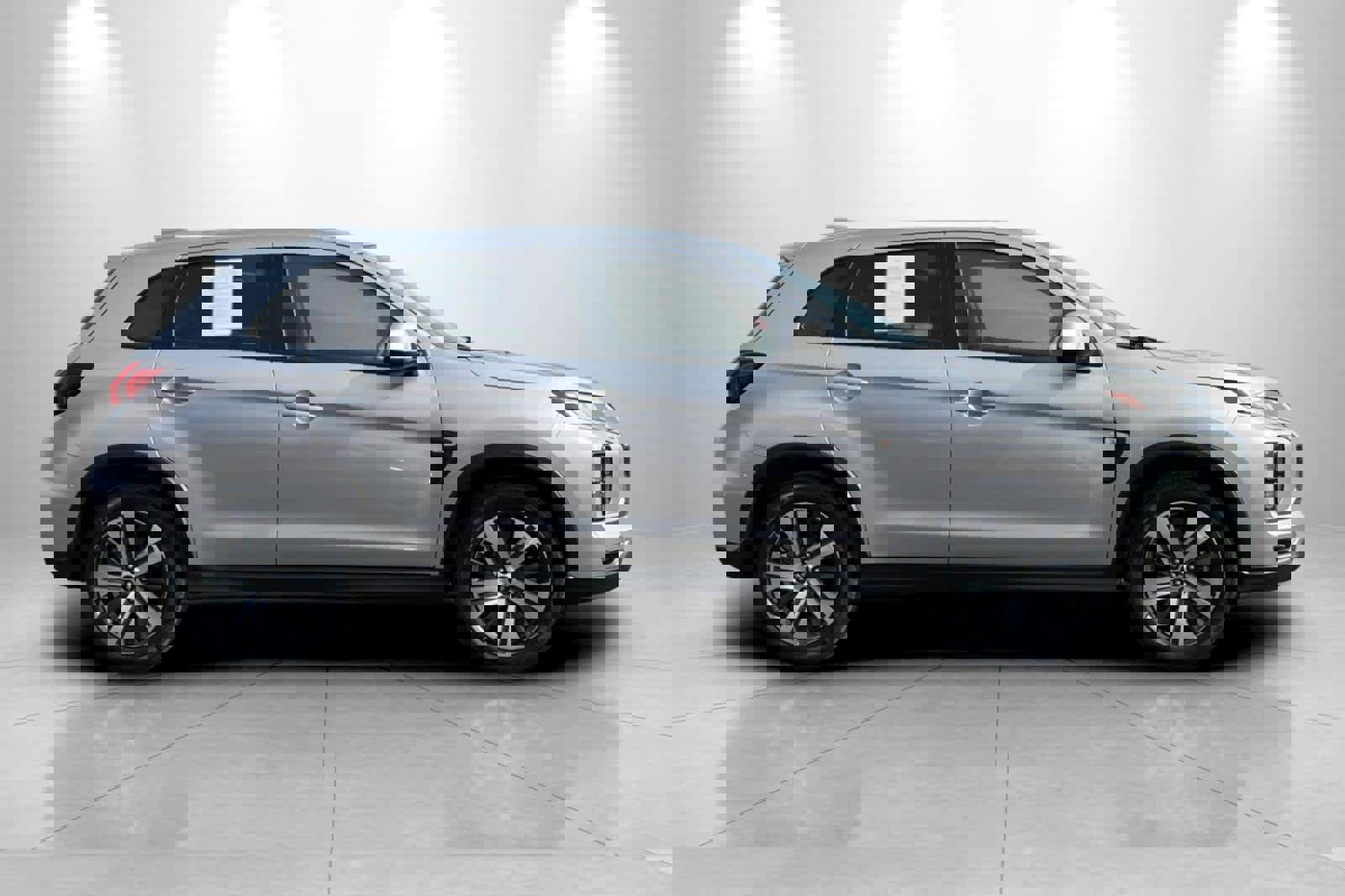 Used 2024 Mitsubishi Outlander Sport ES image 8