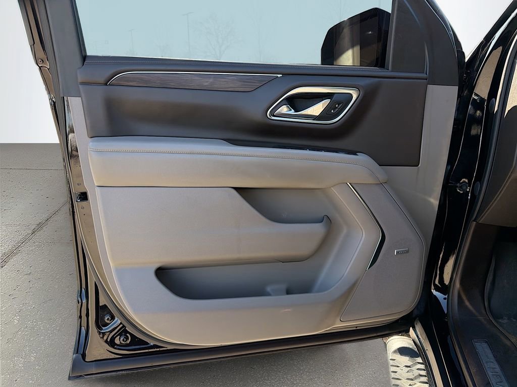 Used 2021 Chevrolet Tahoe Z71 image 25