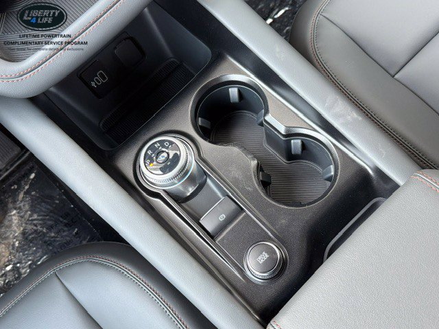 New 2026 Ford Explorer Active w/ Active Comfort Package AWD/4WD image 25