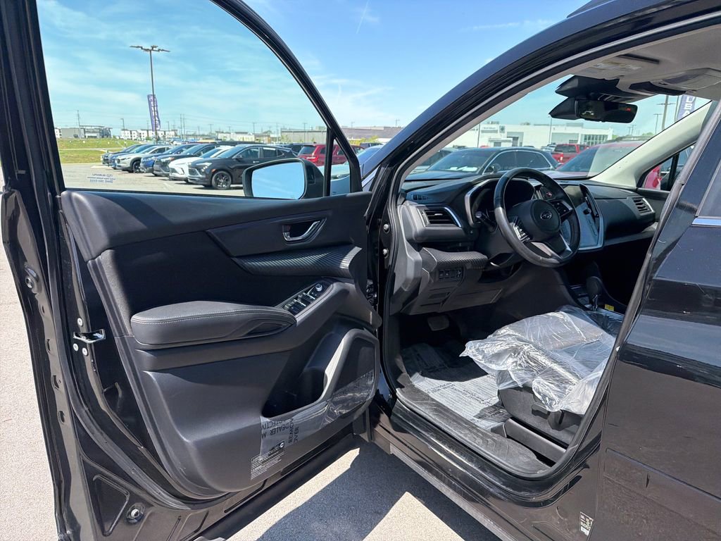 Used 2023 Subaru Ascent Premium w/ Convenience Package AWD/4WD image 13