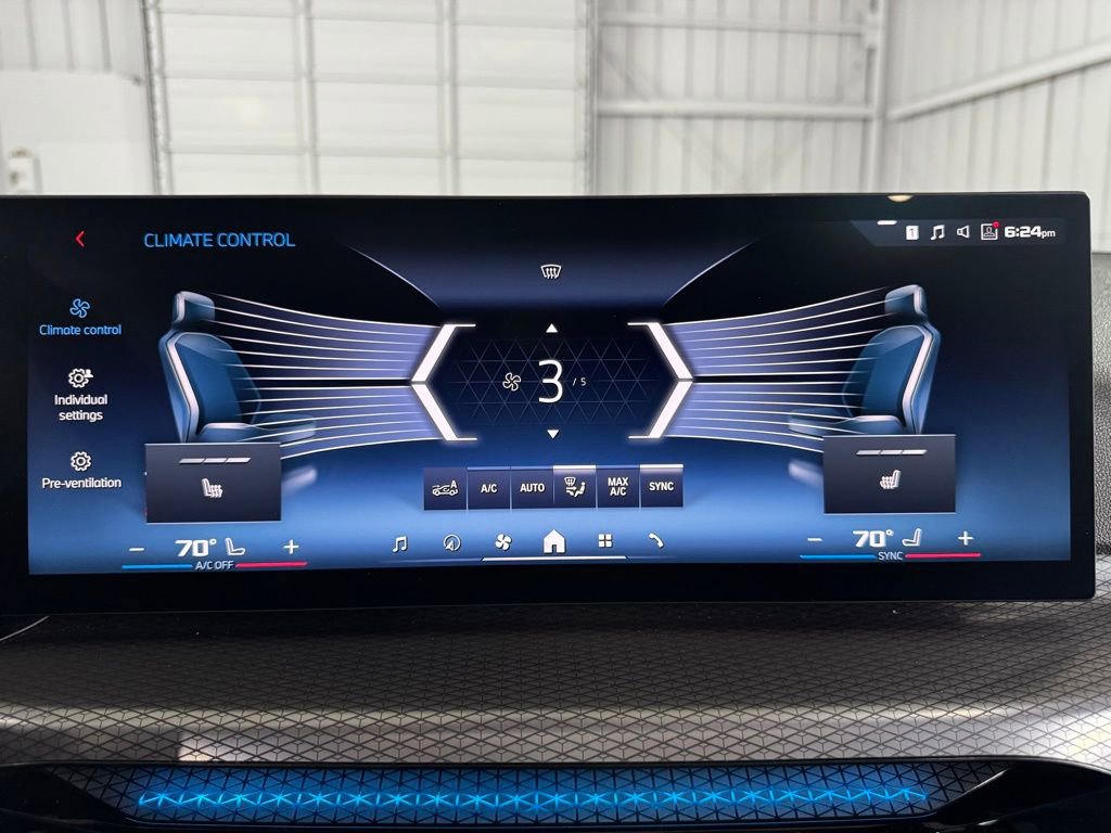 Used 2025 BMW M240i xDrive Coupe image 34