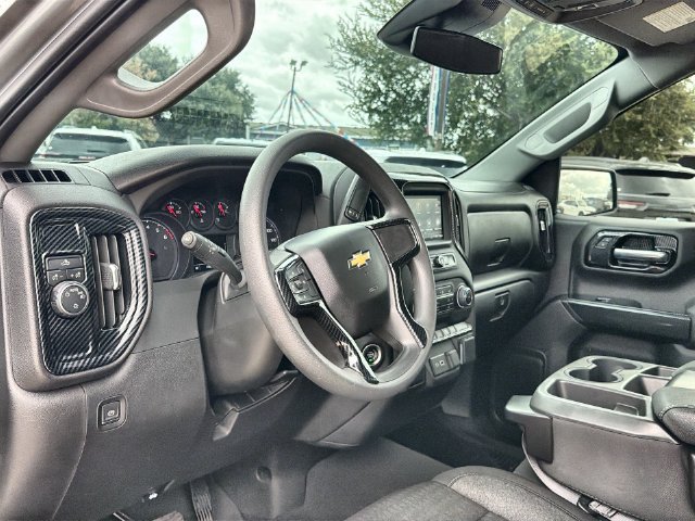 Used 2023 Chevrolet Silverado 1500 Custom RWD image 10