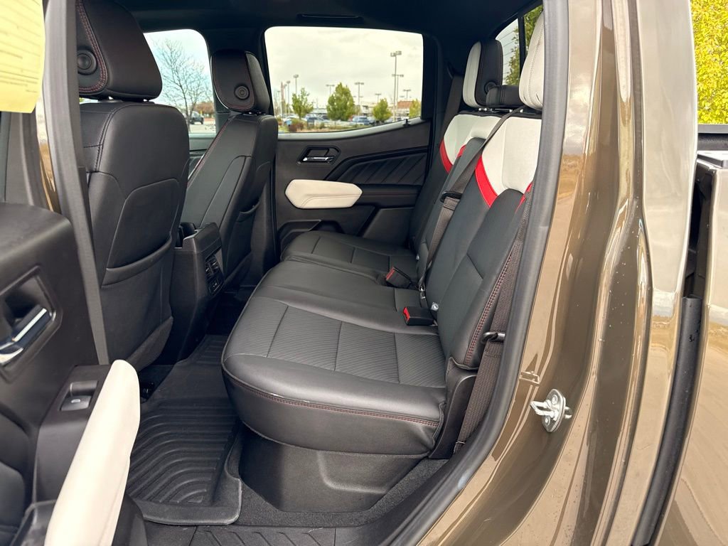 Used 2024 GMC Canyon AT4X AWD/4WD image 27