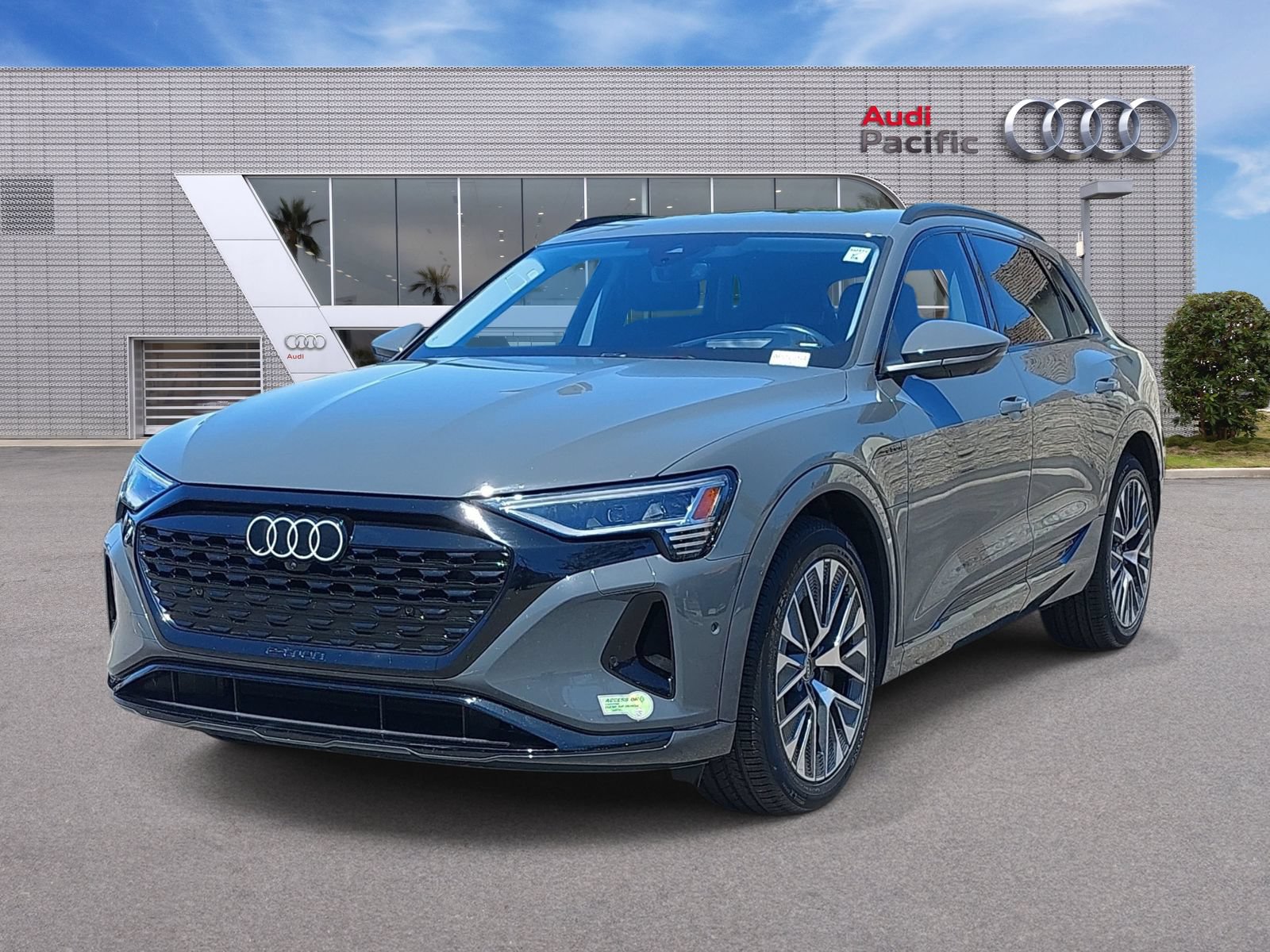 Used 2024 Audi Q8 e-tron Premium Plus w/ Prestige Package