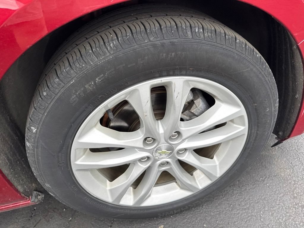 Used 2016 Chevrolet Malibu LT w/ Leather Package FWD image 29