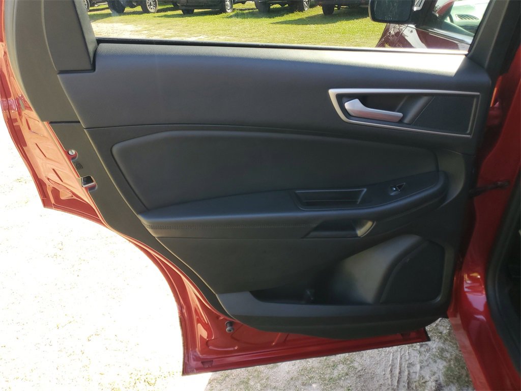 Used 2024 Ford Edge SEL image 30