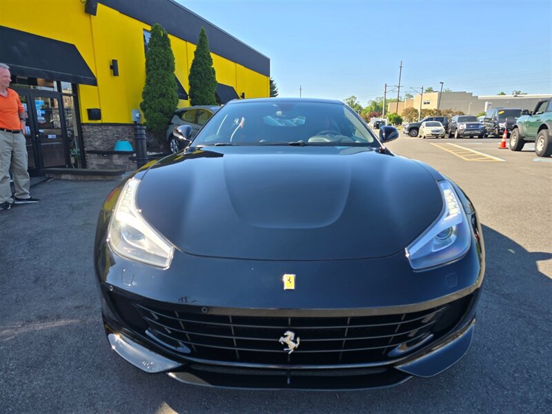 Used 2017 Ferrari GTC4Lusso AWD/4WD image 39