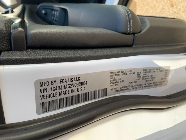 New 2027 Jeep Grand Cherokee Laredo AWD/4WD image 20