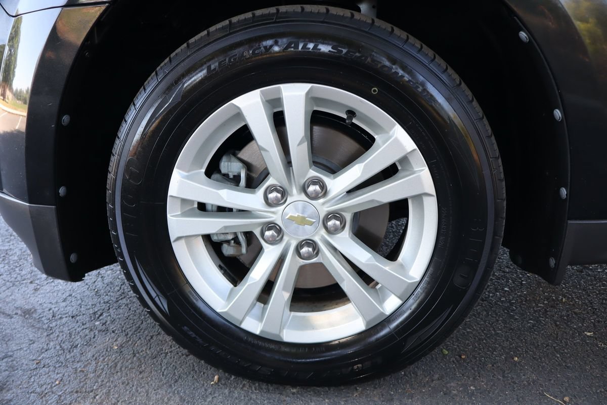 Used 2010 Chevrolet Equinox LT w/ Vehicle Interface Package AWD/4WD image 39