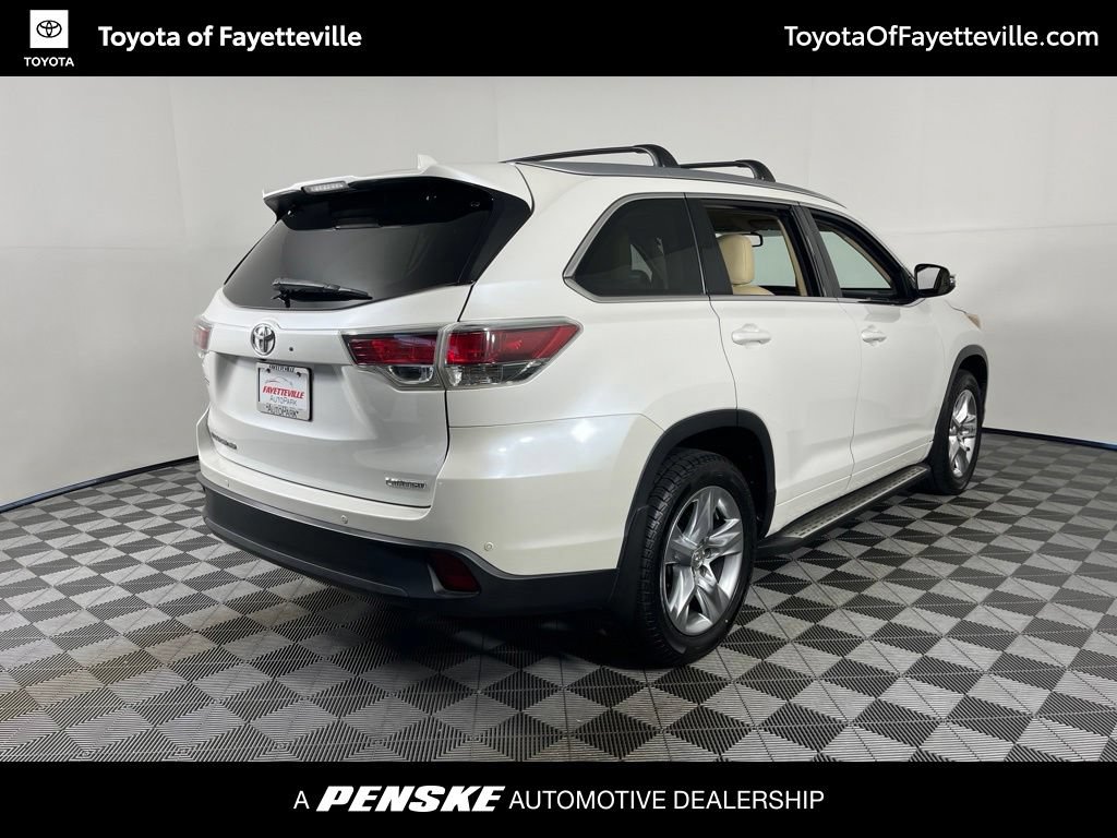 Used 2015 Toyota Highlander Limited FWD image 15