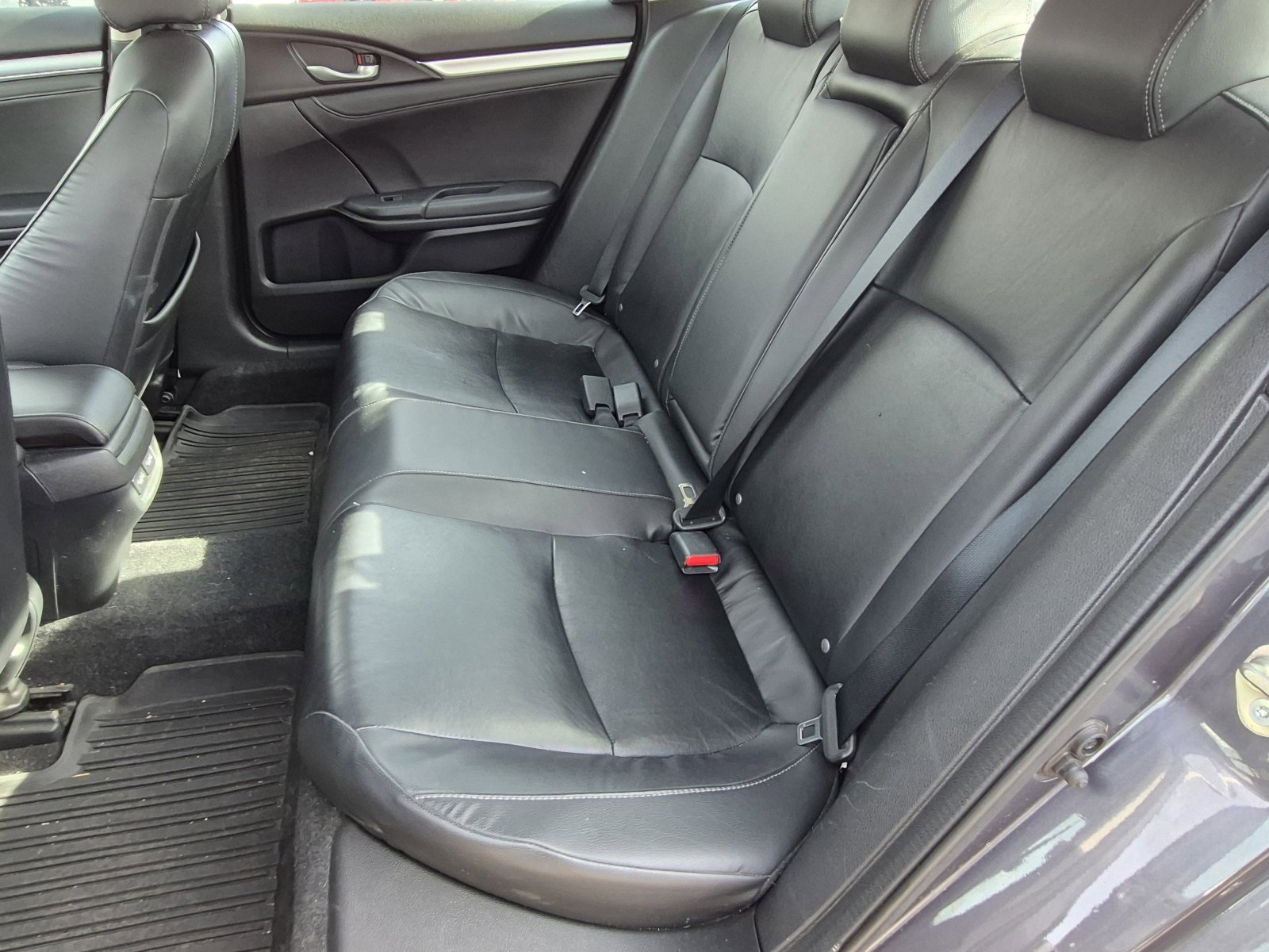 Used 2016 Honda Civic Touring image 18