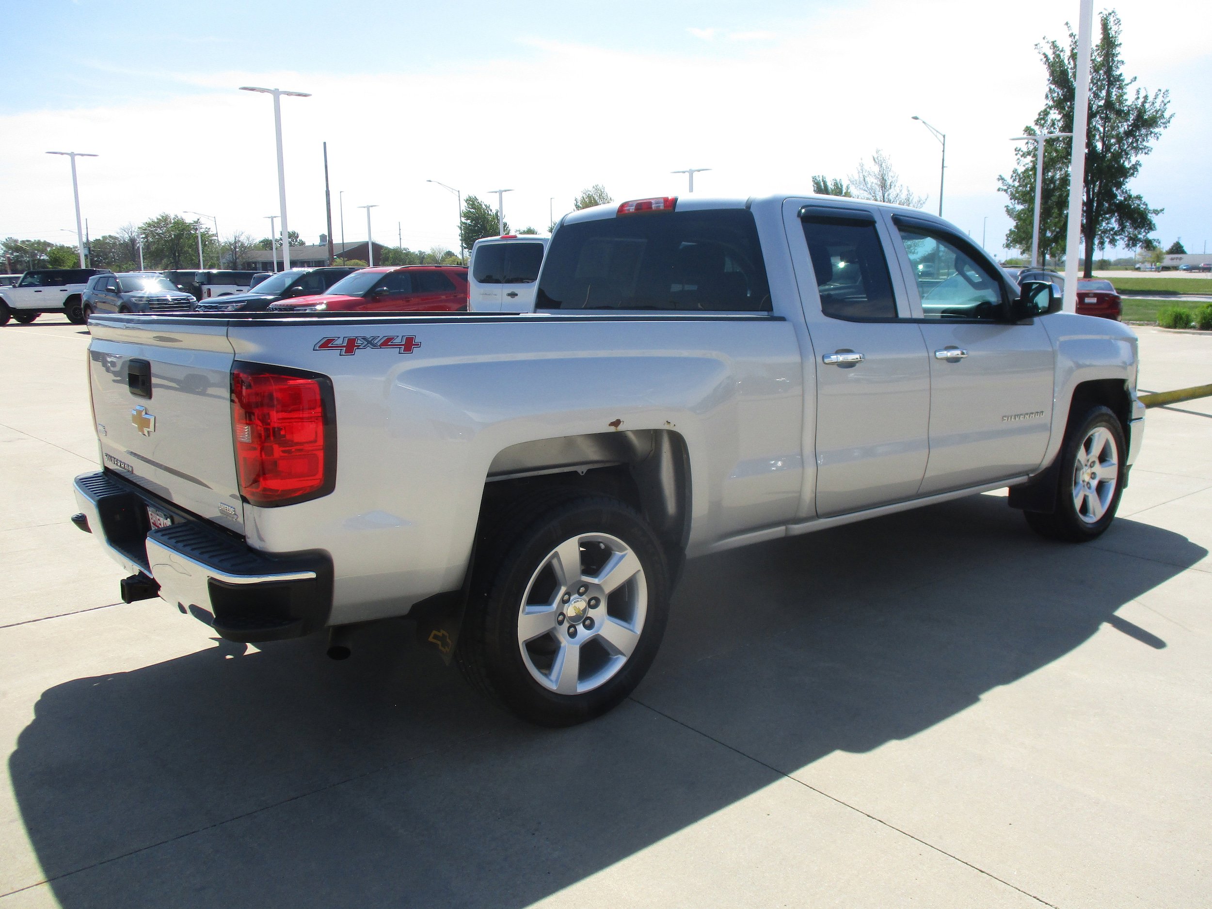 Used 2015 Chevrolet Silverado 1500 LS w/ Trailering Package AWD/4WD image 7