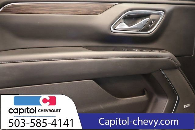 Used 2023 Chevrolet Suburban LT image 11
