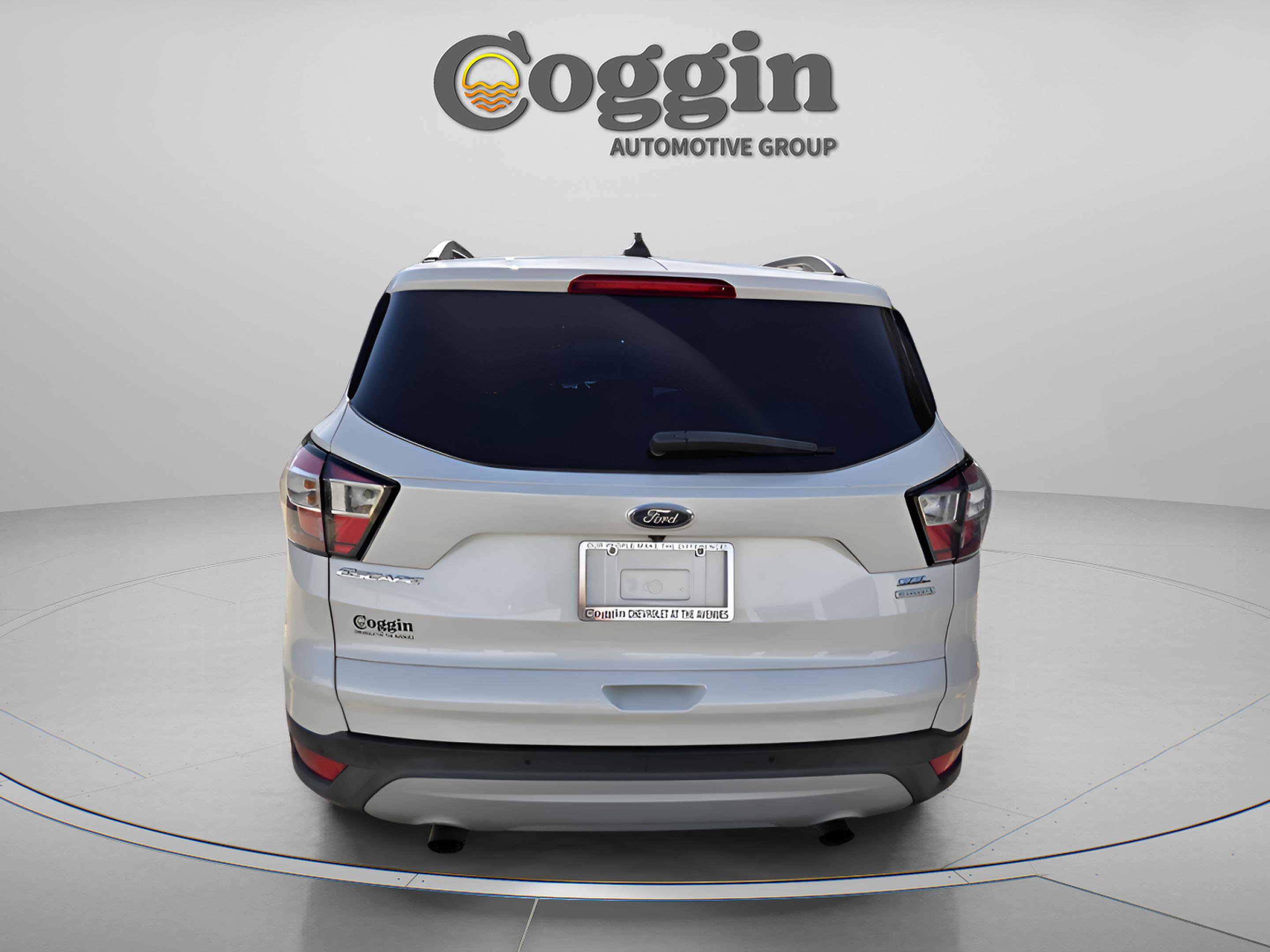 Used 2018 Ford Escape SEL w/ Ford Safe & Smart Package image 3