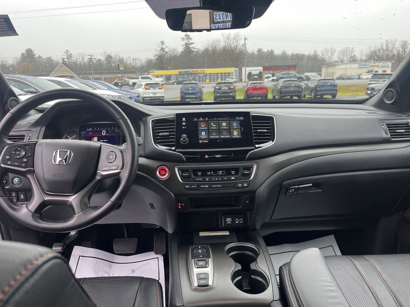 Certified 2022 Honda Passport TrailSport image 17