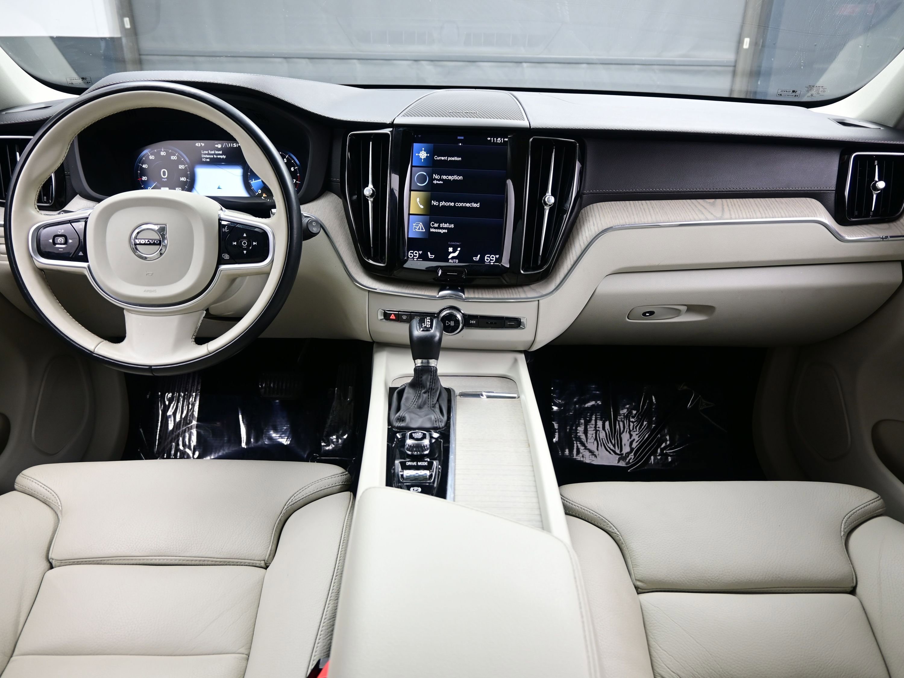 Used 2020 Volvo XC60 T5 Inscription w/ Protection Package Premier image 18