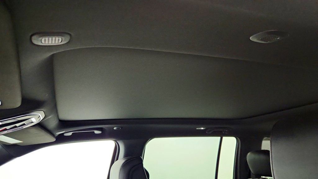 Used 2023 Jeep Wagoneer Series II w/ Premium Group I image 10