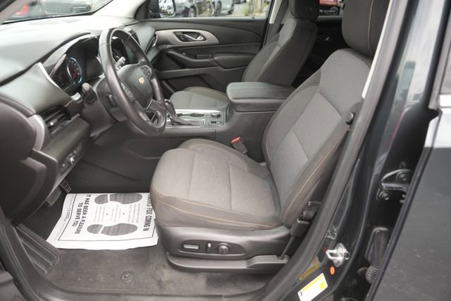 Used 2018 Chevrolet Traverse LT image 9