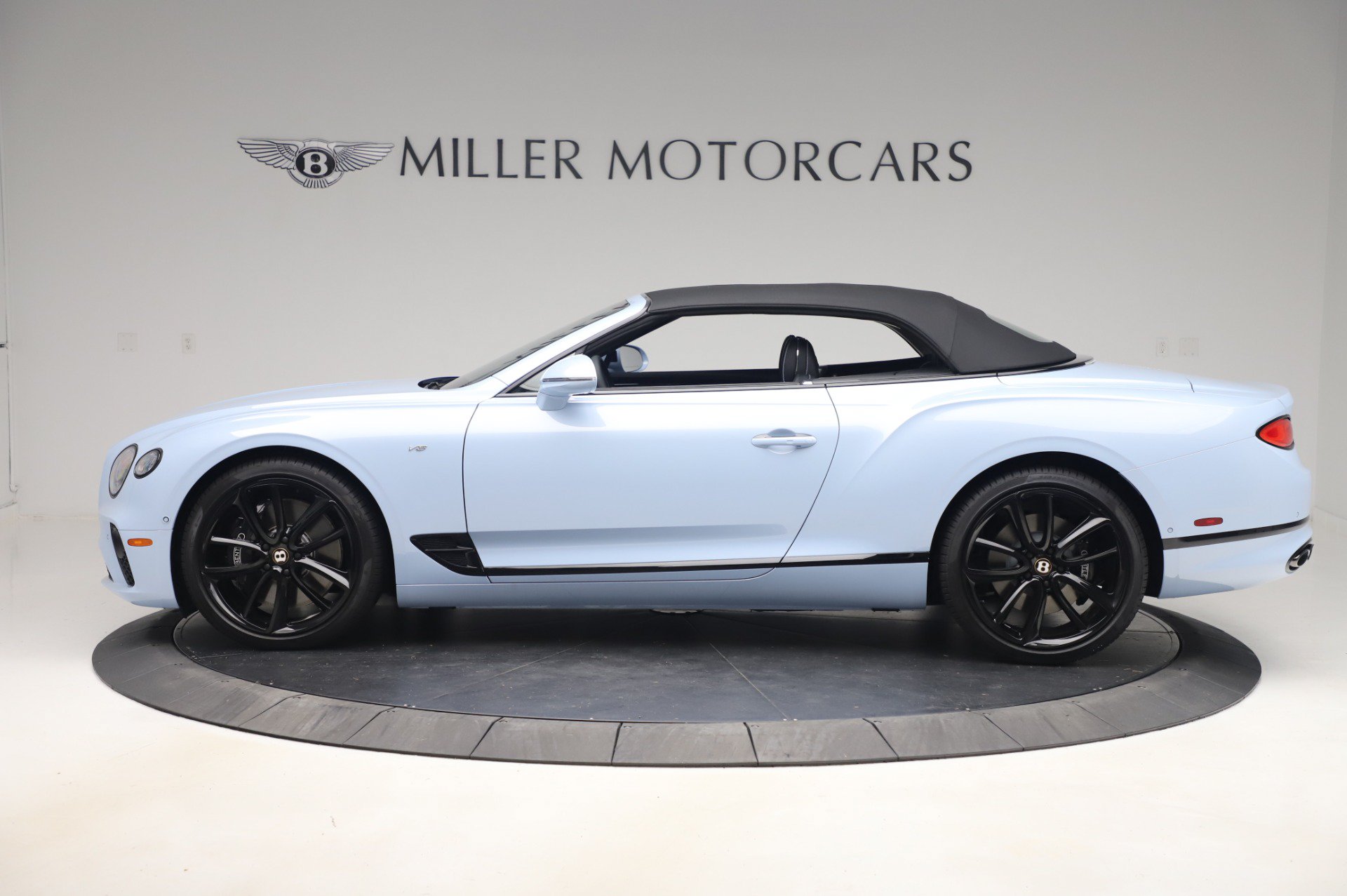 Used 2020 Bentley Continental GT V8 AWD/4WD image 14