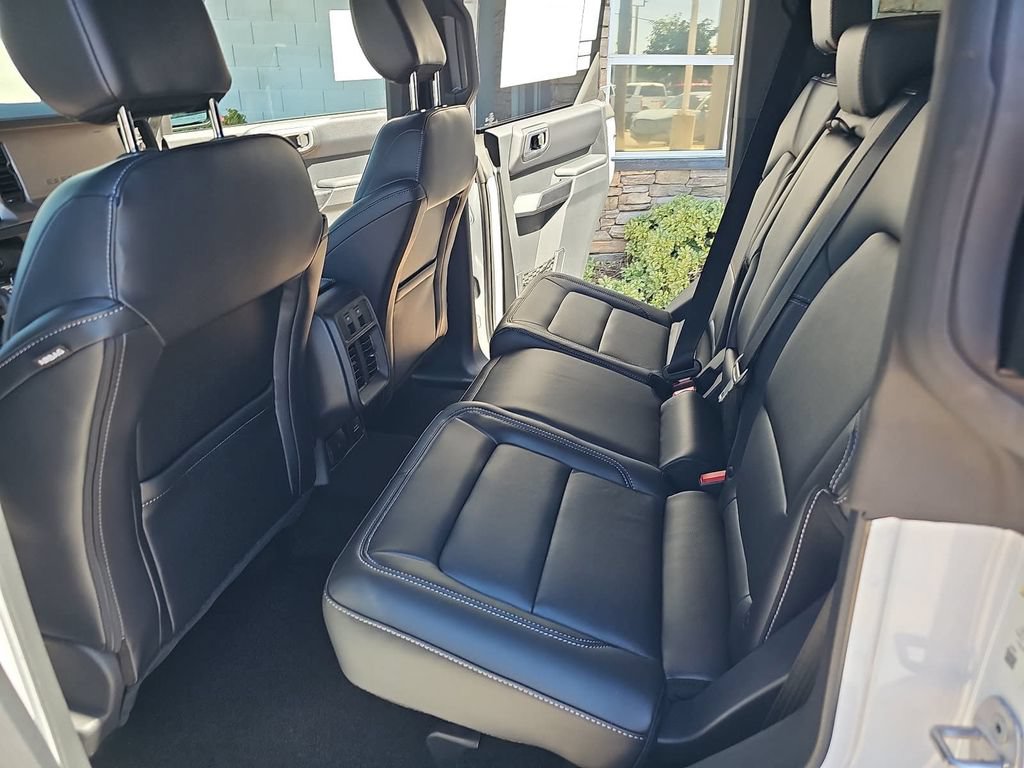 New 2026 Ford Bronco Outer Banks AWD/4WD image 13