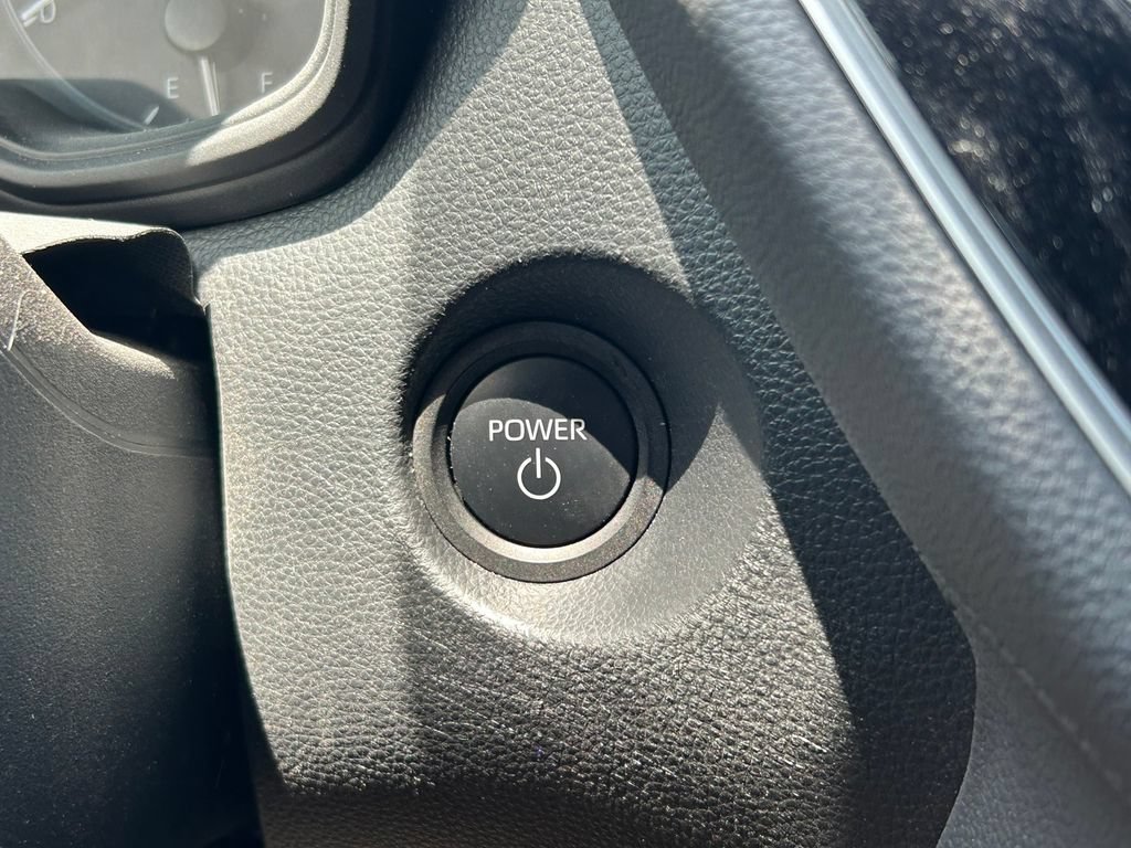 Used 2024 Toyota Corolla Cross AWD Hybrid image 25
