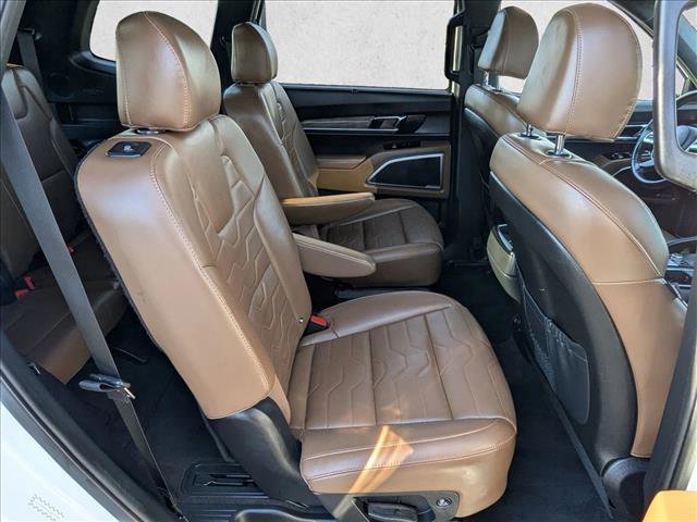 Used 2020 Kia Telluride SX w/ SX Prestige Package image 21