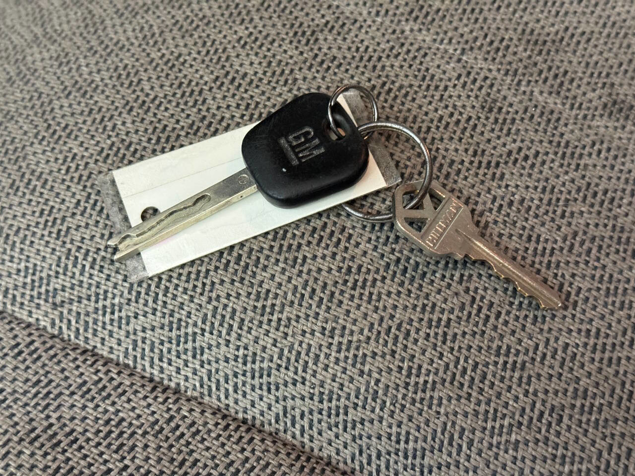 Used 2017 GMC Savana 2500 image 94