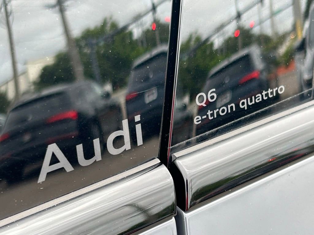 Used 2025 Audi Q6 e-tron Premium Plus w/ Premium Plus image 39