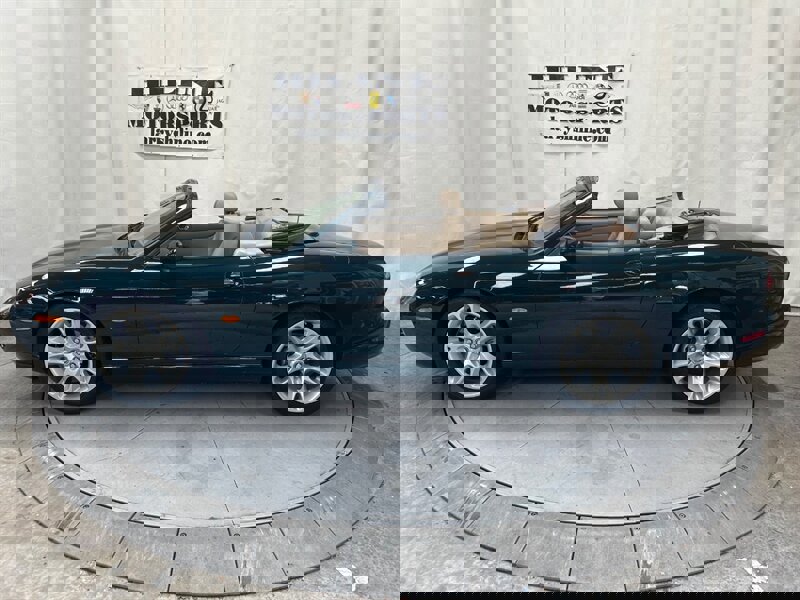 Used 2005 Jaguar XK8 Convertible image 1