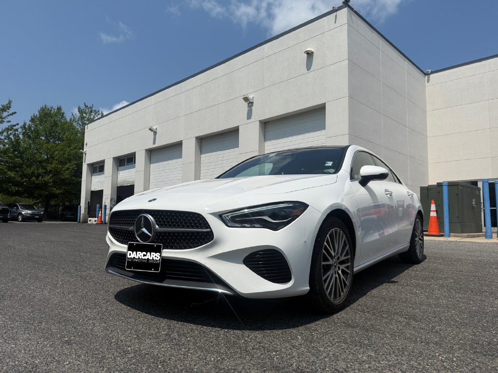 Used 2025 Mercedes-Benz CLA 250 4MATIC image 32