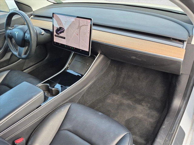 Used 2020 Tesla Model 3 Performance AWD/4WD image 22