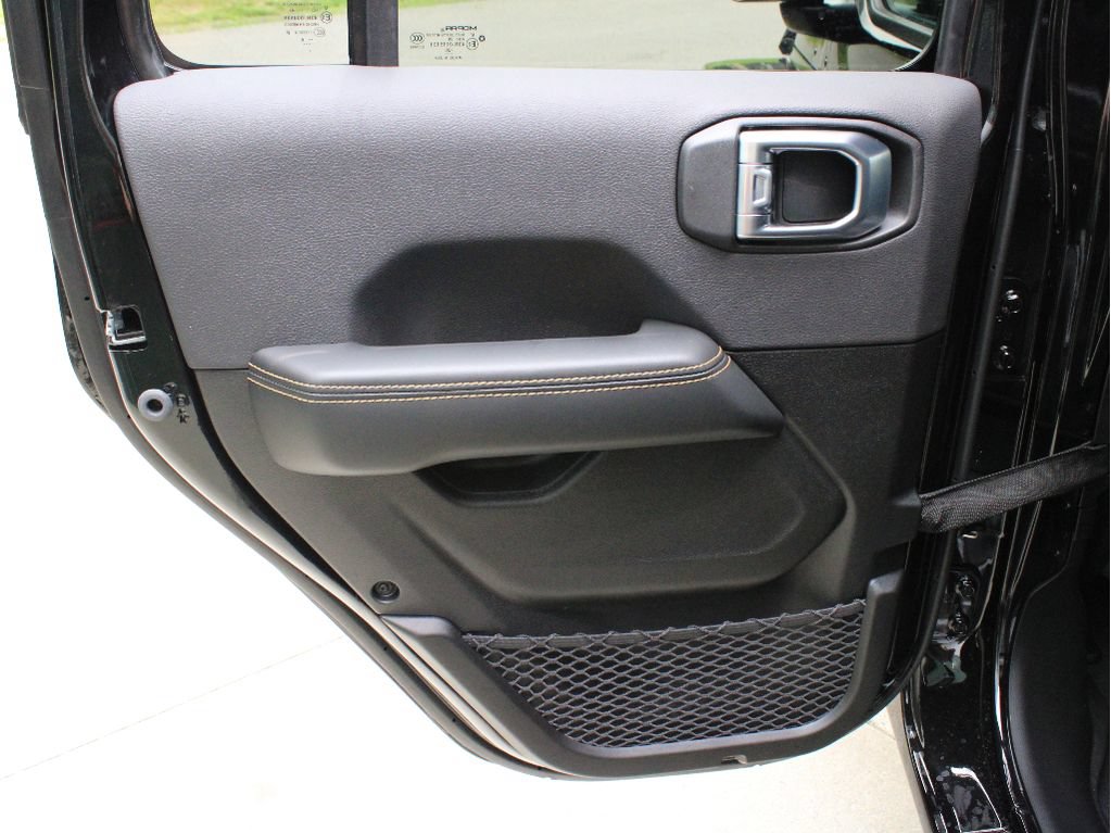 New 2026 Jeep Gladiator Sport AWD/4WD image 33