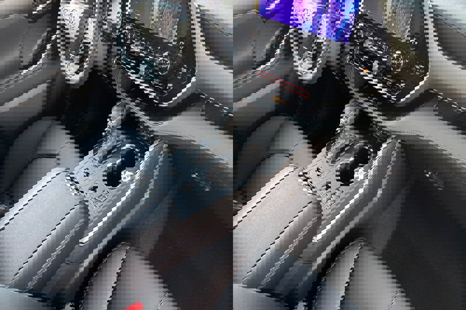 New 2026 Toyota Highlander XLE image 19