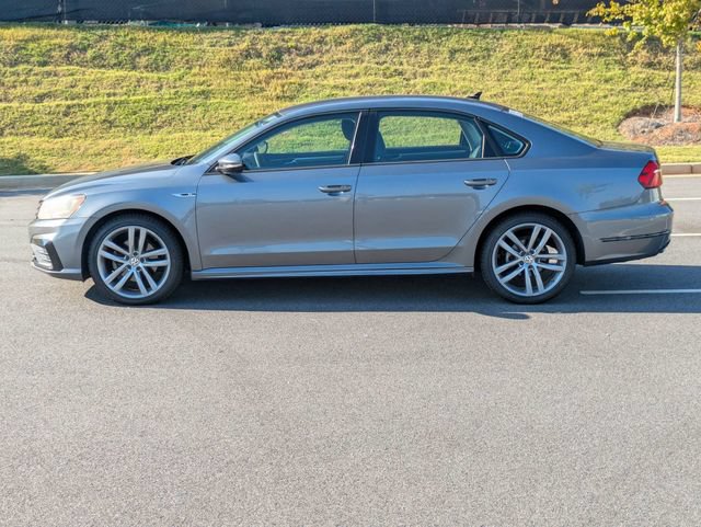 Used 2018 Volkswagen Passat 2.0T R-Line FWD image 7
