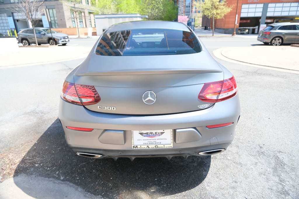 Used 2022 Mercedes-Benz C 300 Coupe image 9
