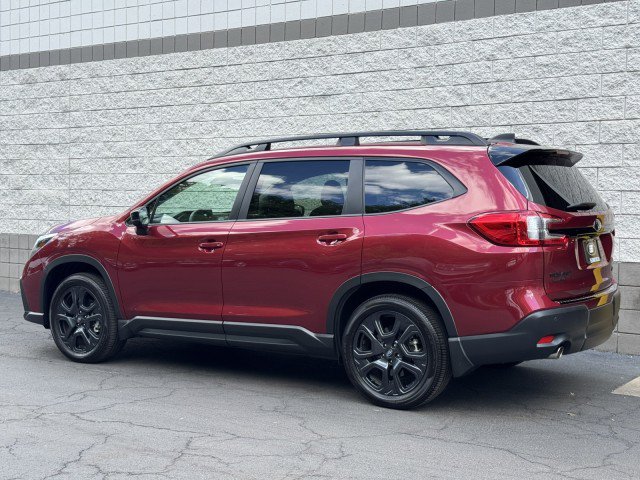 Used 2025 Subaru Ascent Bronze Edition AWD/4WD image 2