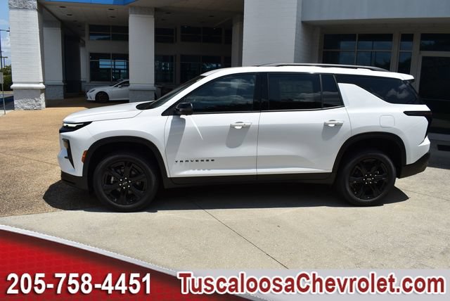 New 2027 Chevrolet Traverse LT w/ Midnight/Sport Edition FWD image 6