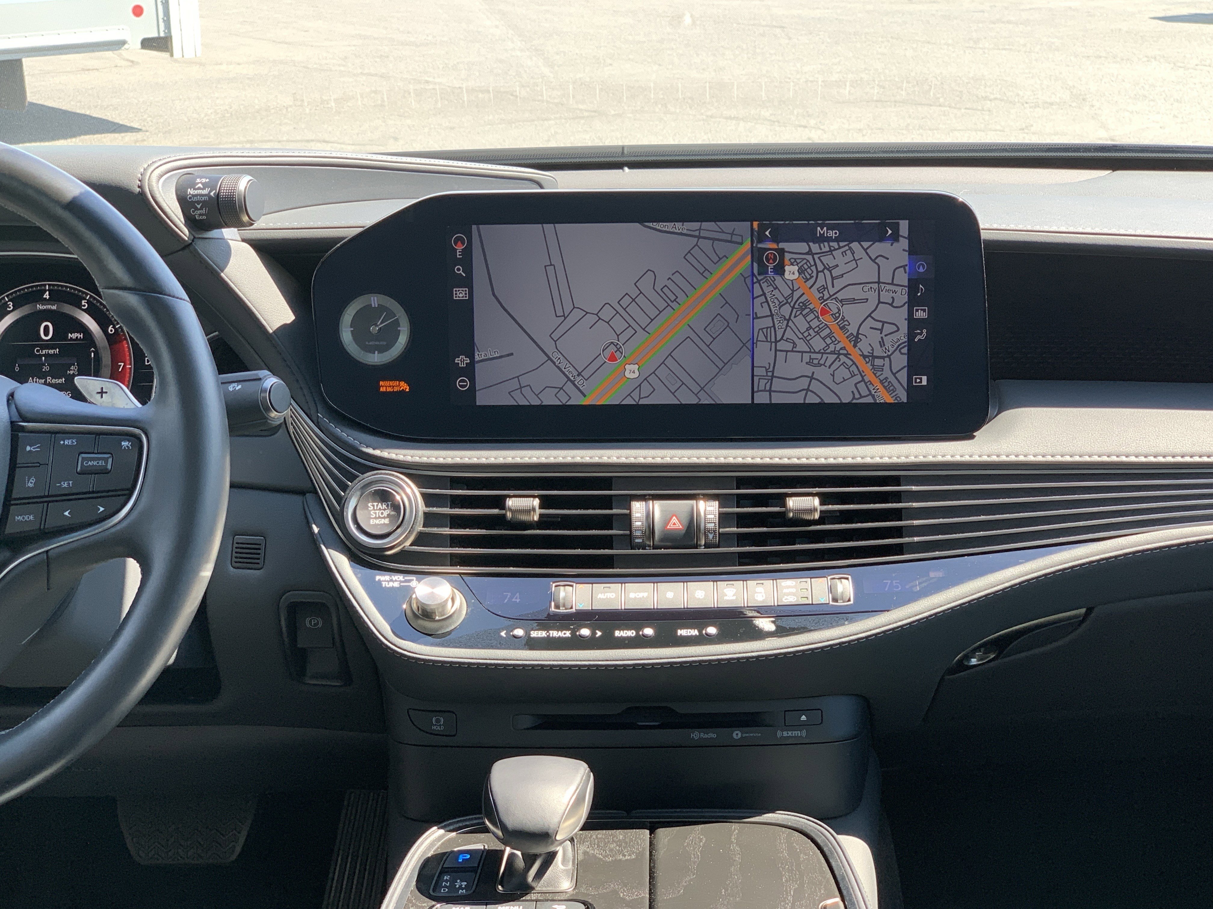 Used 2022 Lexus LS 500 500 w/ Accessory Package (Z2) image 31