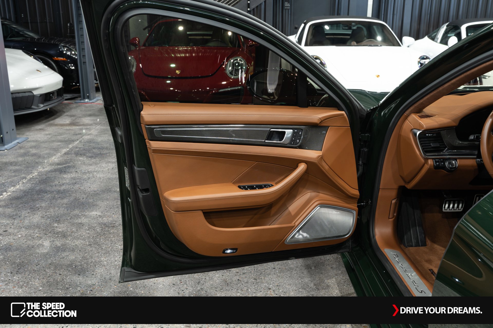 Used 2022 Porsche Panamera Turbo S image 9