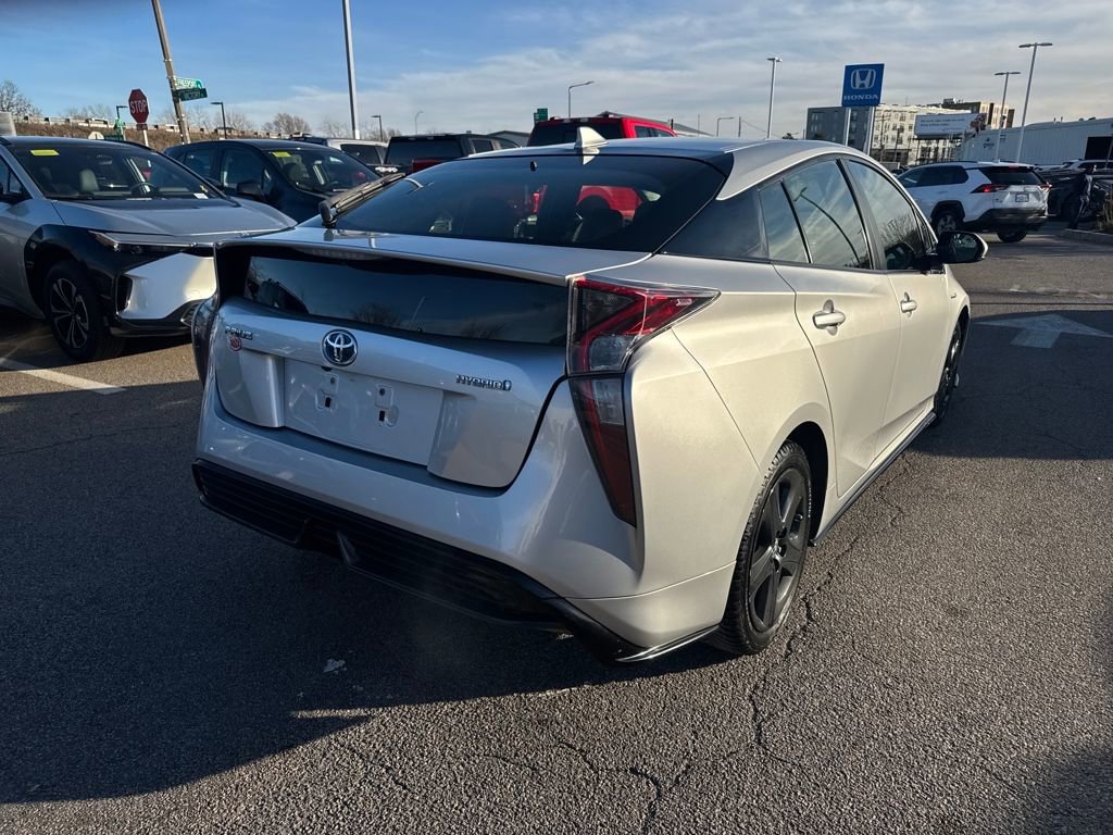 Used 2017 Toyota Prius Three Touring image 7
