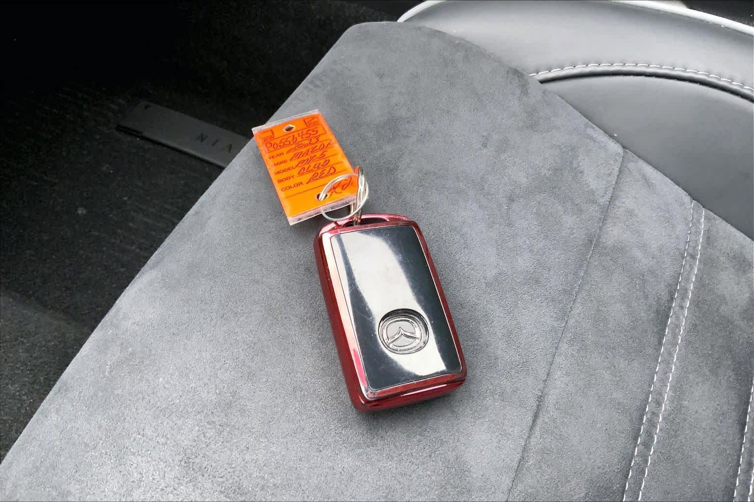 Used 2023 MAZDA MX-5 Miata Club w/ Weather Package image 15