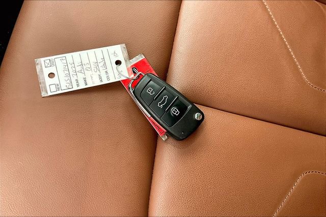 Used 2025 Audi Q3 2.0T Premium Plus w/ Premium Plus Package image 10