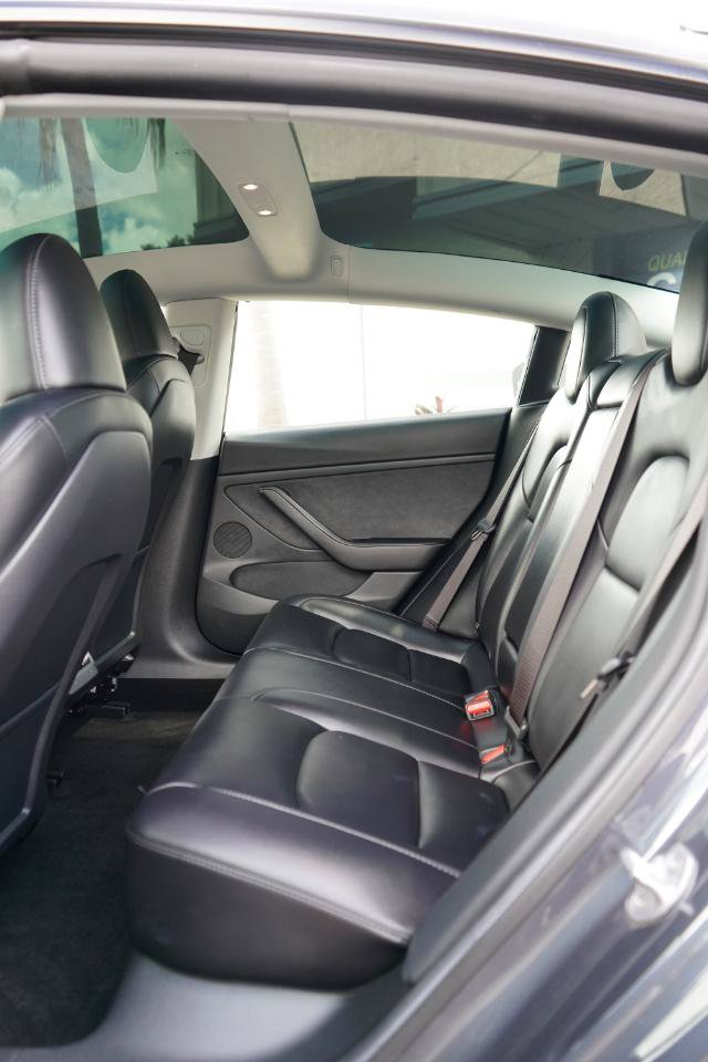 Used 2023 Tesla Model 3 Standard Range RWD image 17