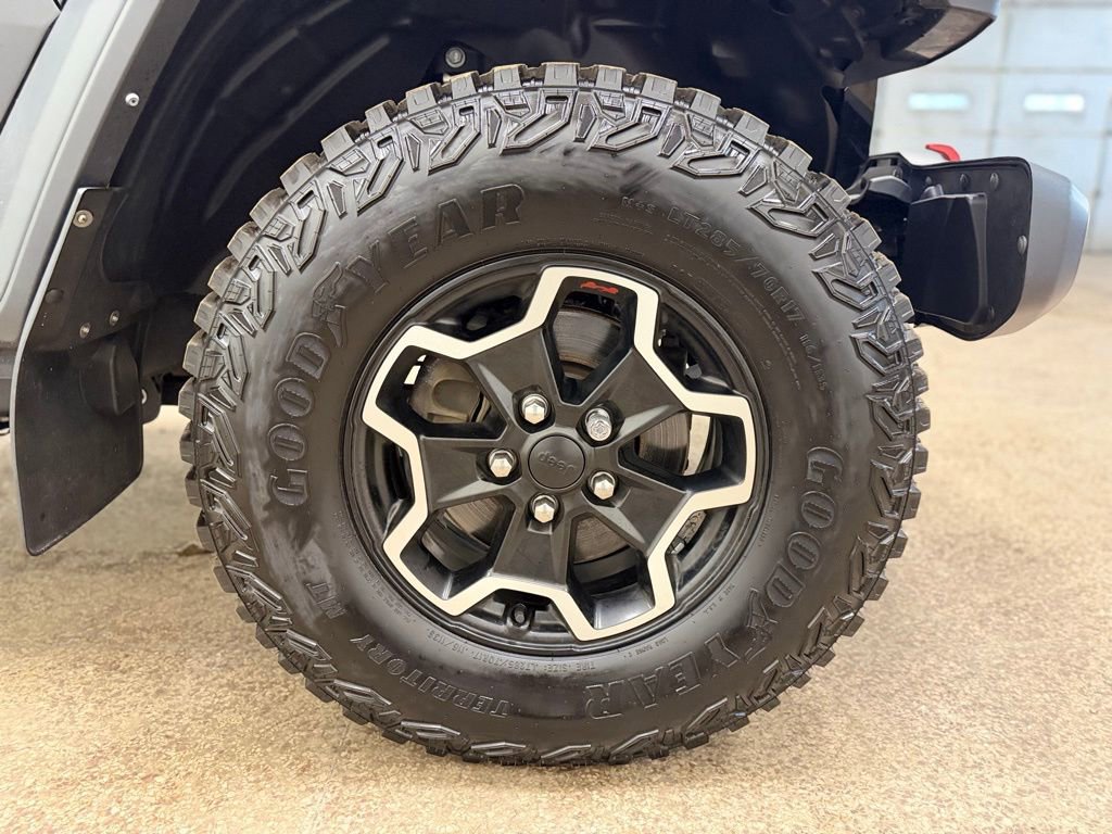 Used 2022 Jeep Gladiator Rubicon AWD/4WD image 28
