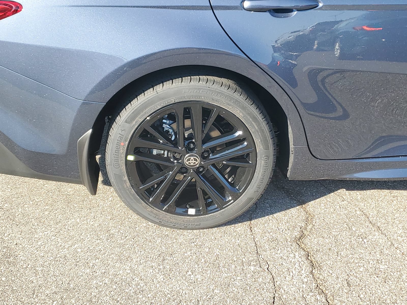 New 2026 Toyota Camry SE AWD/4WD image 5