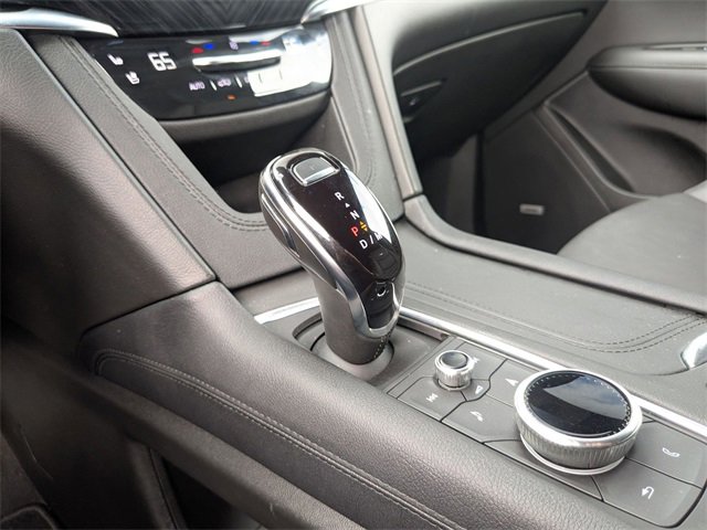 Used 2025 Cadillac XT6 Premium Luxury image 26