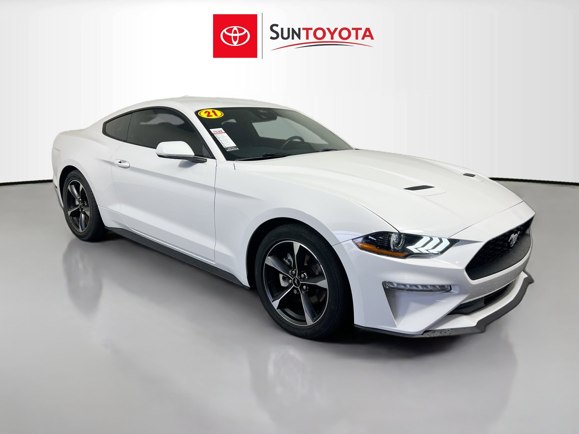 Used 2021 Ford Mustang EcoBoost image 1