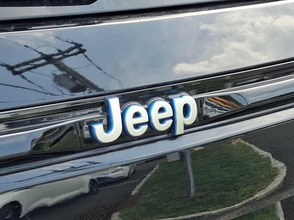 Used 2024 Jeep Grand Cherokee Limited 4xe AWD/4WD image 30